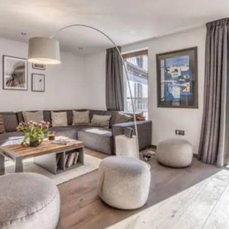 A Stunning Duplex Flat Near The Grands Montets Appartamento Chamonix