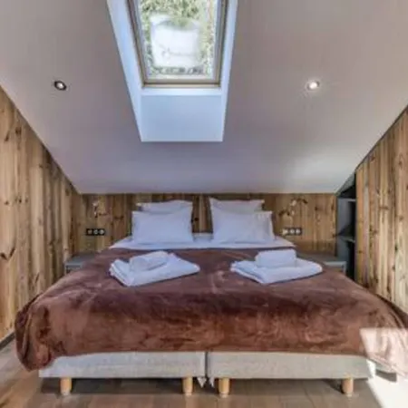 A Stunning Duplex Flat Near The Grands Montets Appartamento Chamonix