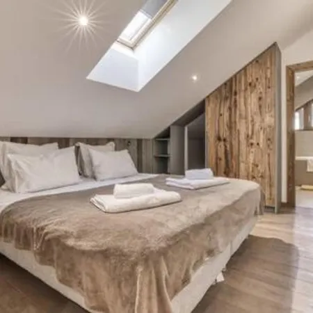 A Stunning Duplex Flat Near The Grands Montets * Шамони